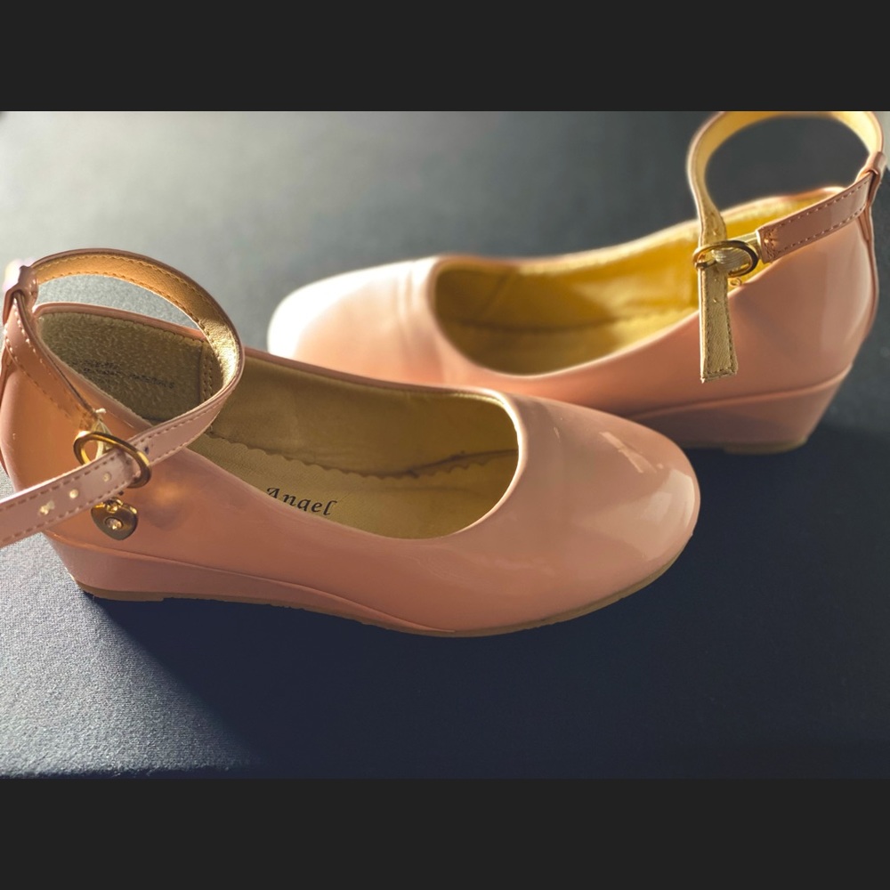 PINK DRESS SHOES